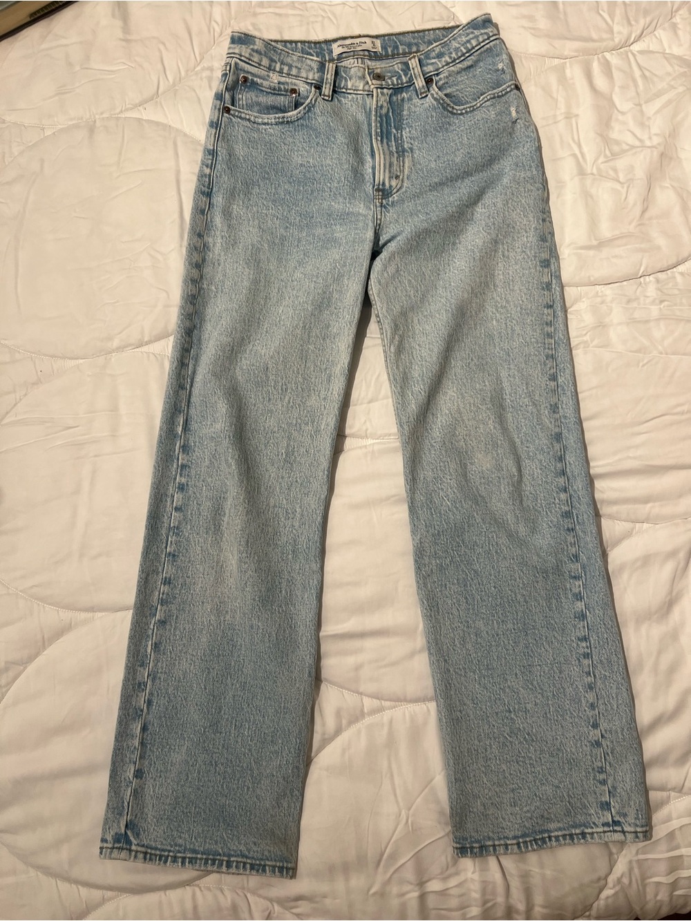 Abercrombie & Fitch 90s Relaxed Jean High Rise Size 27